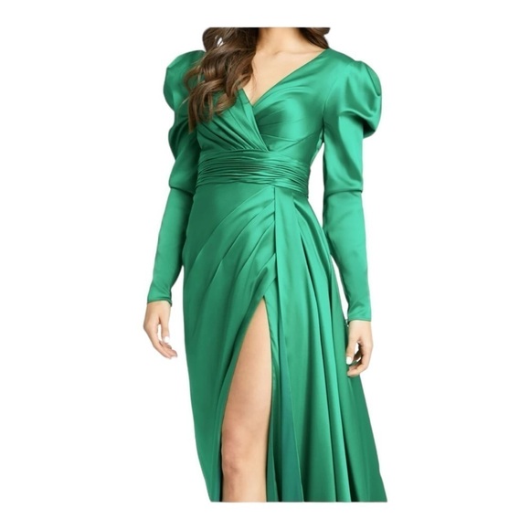 Mac Duggal Faux Wrap Ling Sleeve A Line Gown in Emerald Green Size 4 NWT - Picture 2 of 6